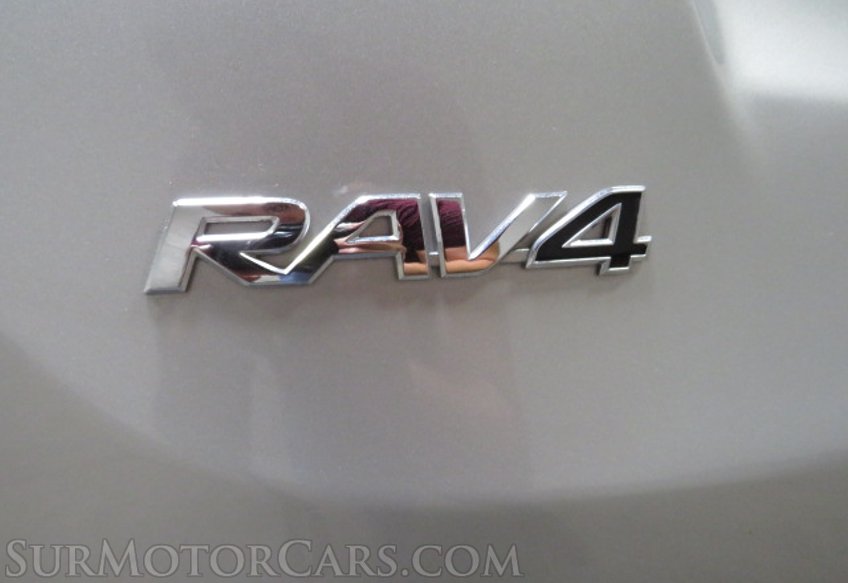 2015 Toyota RAV4 - Image 20
