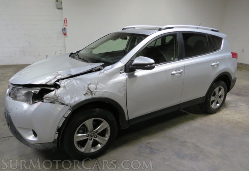 2015 Toyota RAV4 - Image 3