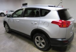 2015 Toyota RAV4 - Image 7