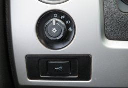 2014 Ford F-150 - Image 44