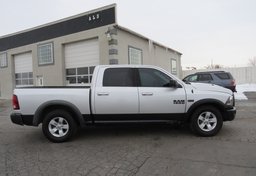 2016 Ram 1500 - Image 10