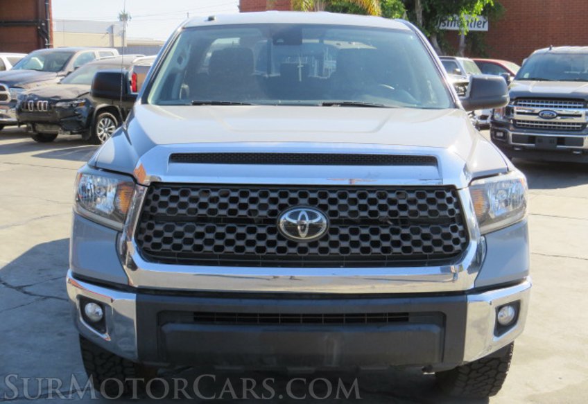 2019 Toyota Tundra - Image 12