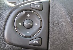 2015 Honda CR-V - Image 32