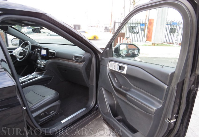 2020 Ford Explorer - Image 23