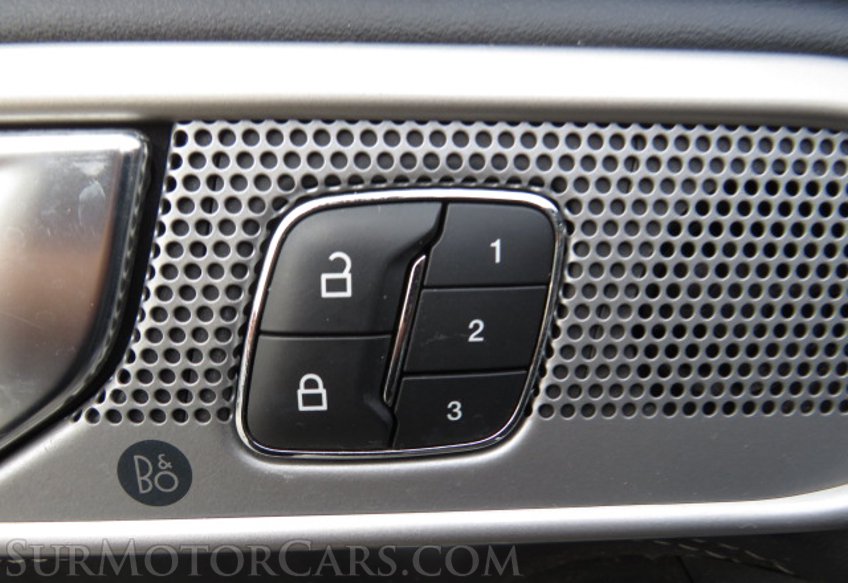 2020 Ford Explorer - Image 38