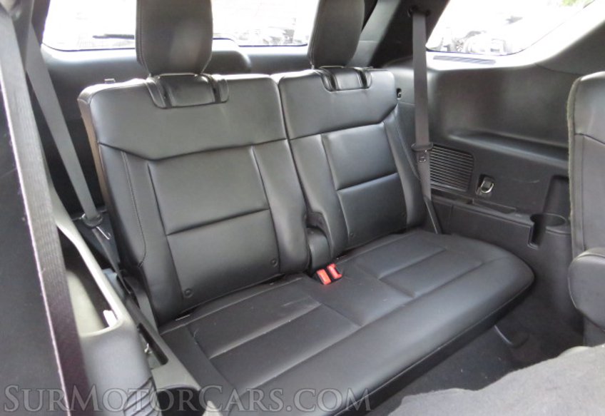 2020 Ford Explorer - Image 35