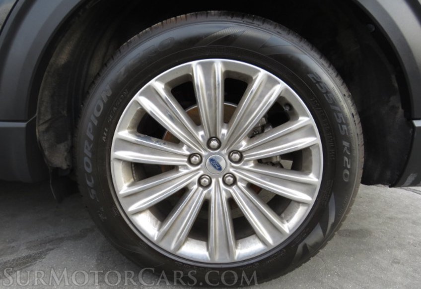 2020 Ford Explorer - Image 21