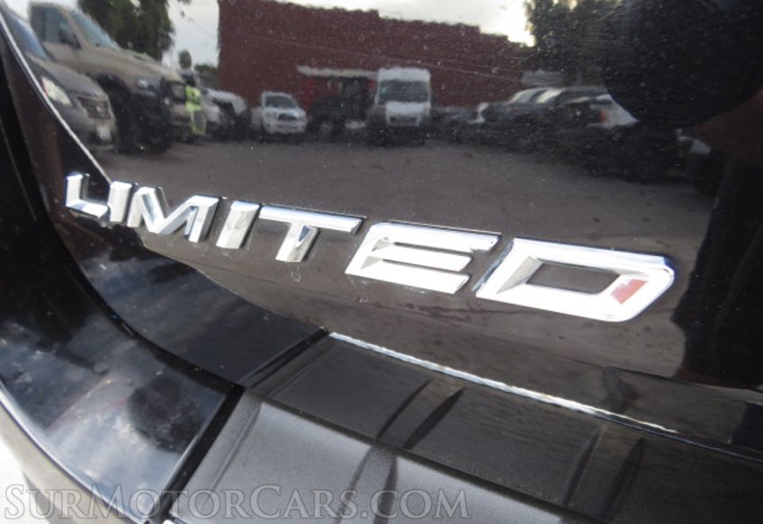 2020 Ford Explorer - Image 20