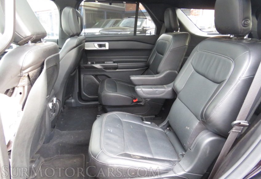 2020 Ford Explorer - Image 32