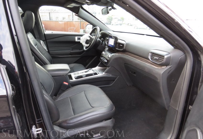 2020 Ford Explorer - Image 28