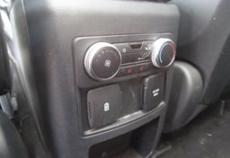 2020 Ford Explorer - Image 43