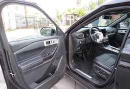 2020 Ford Explorer - Image 22