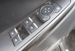 2020 Ford Explorer - Image 39