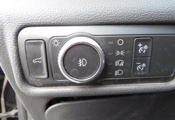 2020 Ford Explorer - Image 37