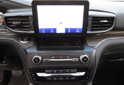 2020 Ford Explorer - Image 58