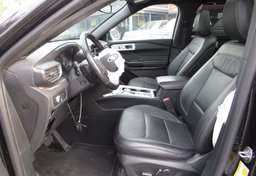 2020 Ford Explorer - Image 27