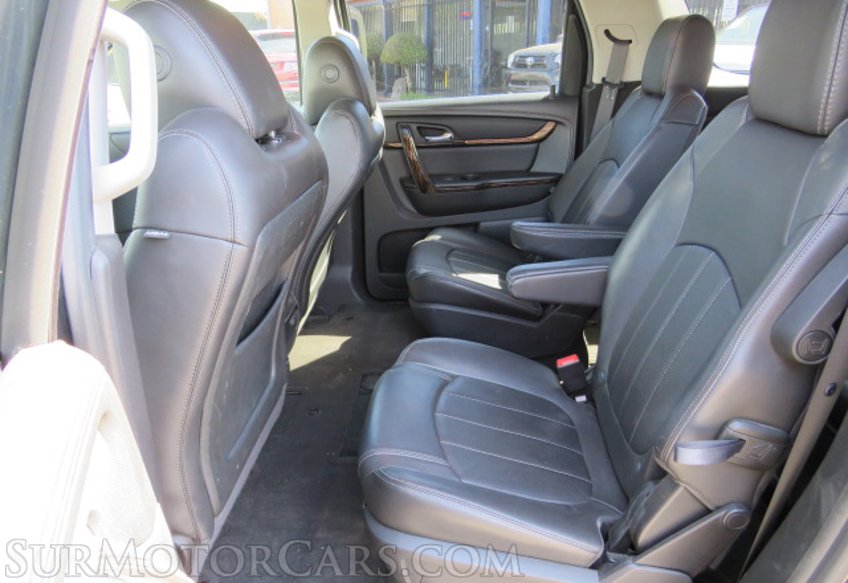 2016 GMC Acadia - Image 31