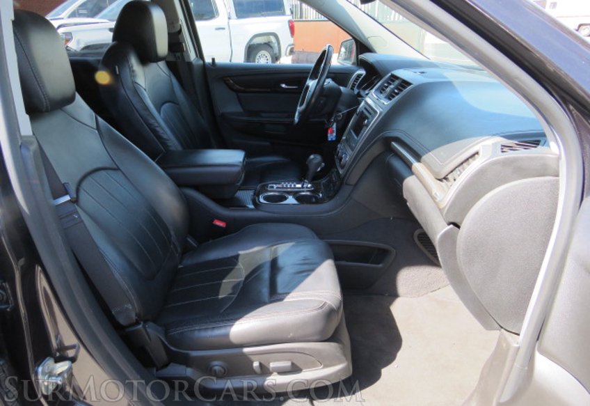 2016 GMC Acadia - Image 28