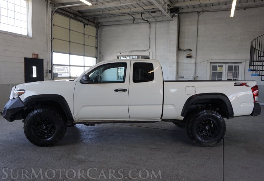 2021 Toyota Tacoma - Image 9