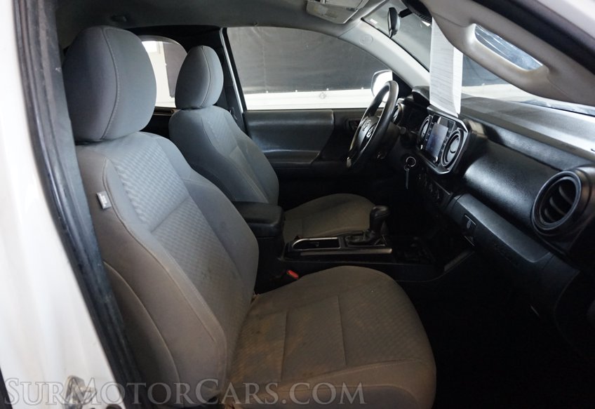 2021 Toyota Tacoma - Image 30