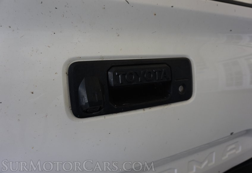 2021 Toyota Tacoma - Image 19