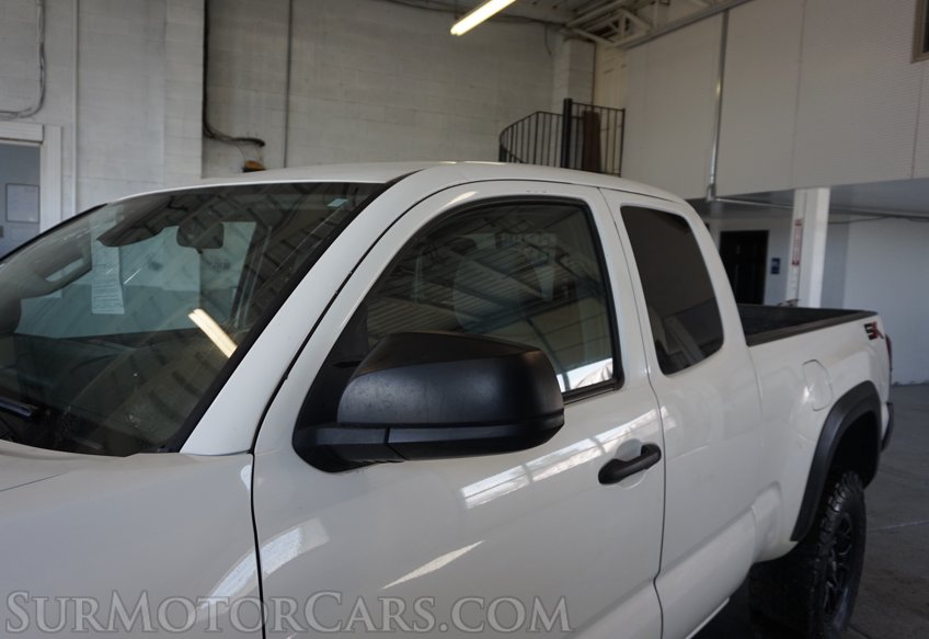 2021 Toyota Tacoma - Image 17