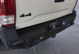 2021 Toyota Tacoma - Image 23