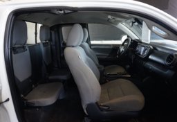 2021 Toyota Tacoma - Image 33