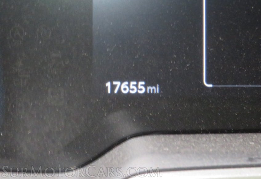 2023 Toyota Corolla Hatchback - Image 32