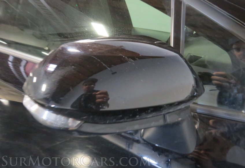 2023 Toyota Corolla Hatchback - Image 15