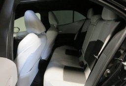 2023 Toyota Corolla Hatchback - Image 28