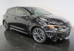 2023 Toyota Corolla Hatchback - Image 2