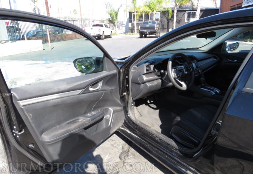 2019 Honda Civic Sedan - Image 13