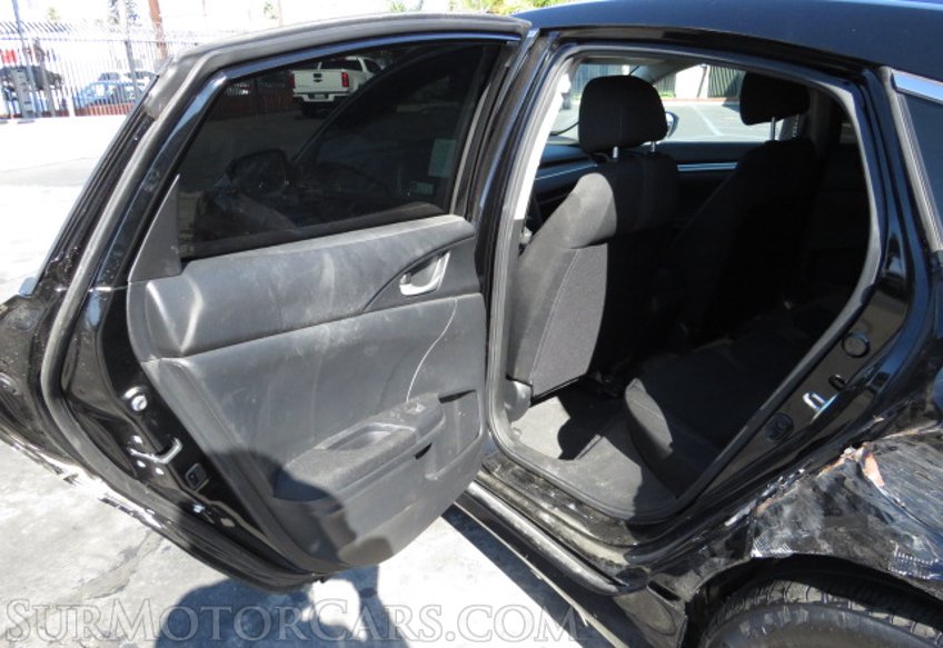 2019 Honda Civic Sedan - Image 18