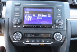 2019 Honda Civic Sedan - Image 6