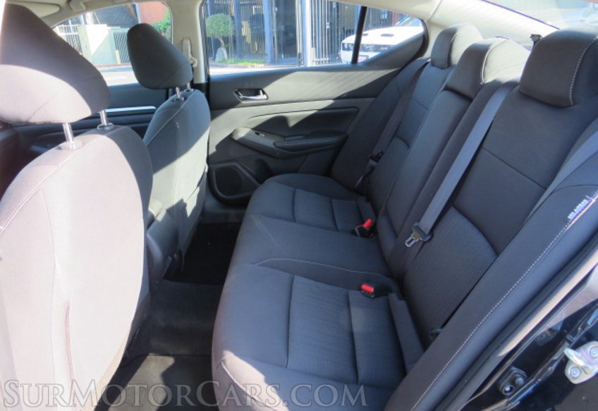 2022 Nissan Altima - Image 29