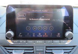 2022 Nissan Altima - Image 33