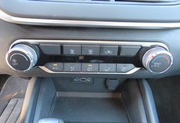 2022 Nissan Altima - Image 39