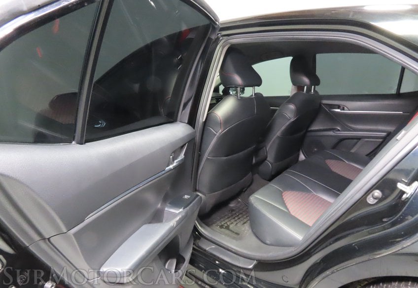 2020 Toyota Camry TRD - Image 20