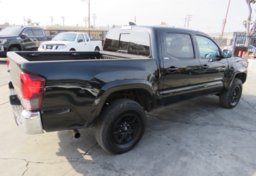 2021 Toyota Tacoma 4WD - Image 7