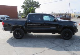 2021 Toyota Tacoma 4WD - Image 5