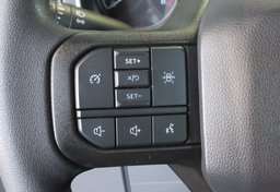 2023 Ford F-150 - Image 40