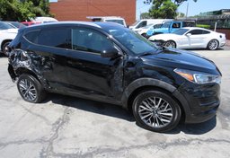 2020 Hyundai Tucson - Image 2