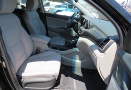 2020 Hyundai Tucson - Image 24