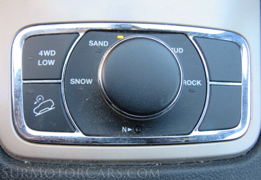 2017 Jeep Grand Cherokee - Image 49