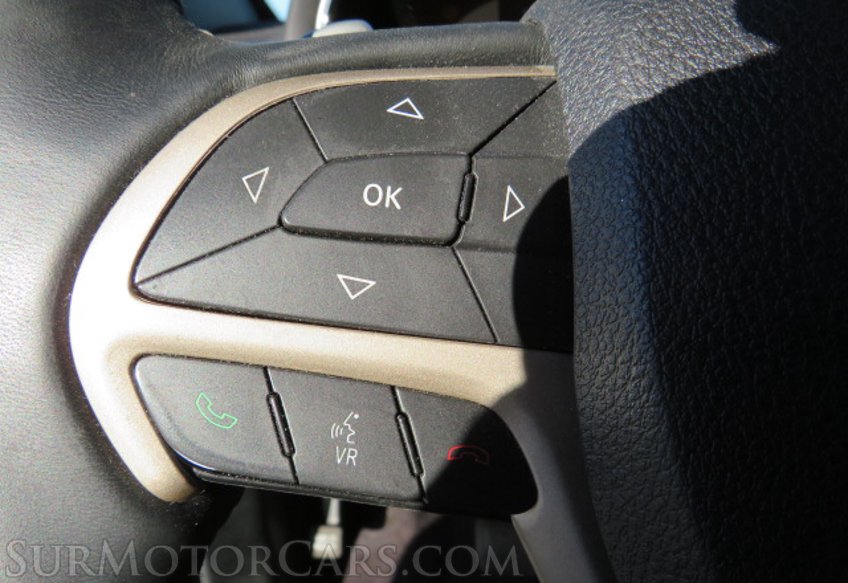 2017 Jeep Grand Cherokee - Image 43