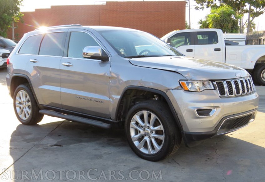 2017 Jeep Grand Cherokee - Image 3