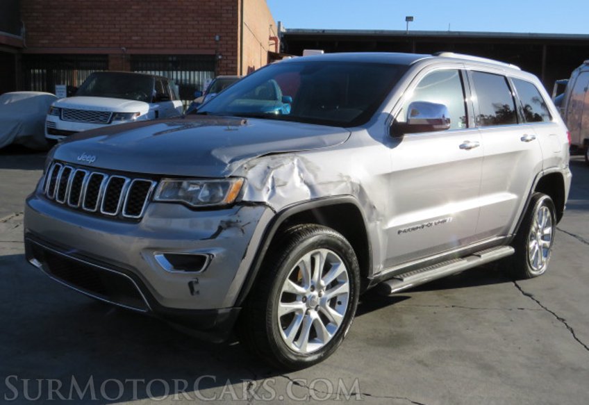 2017 Jeep Grand Cherokee - Image 4