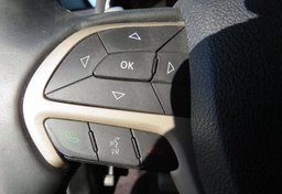 2017 Jeep Grand Cherokee - Image 43