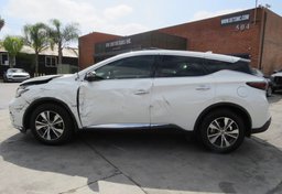 2020 Nissan Murano - Image 12